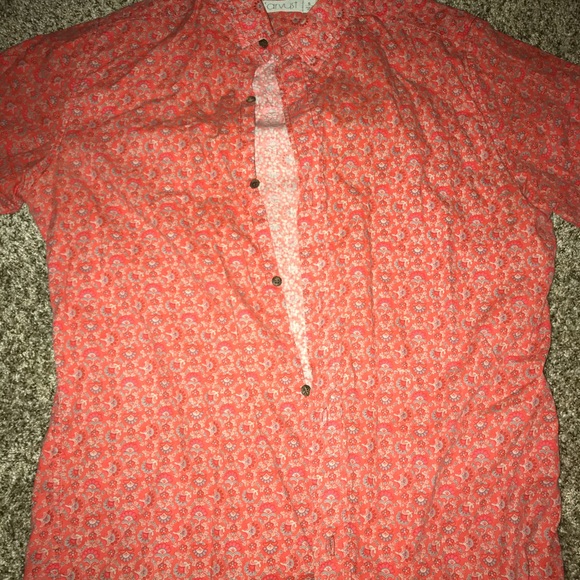 Short sleeve button up - Picture 1 of 1